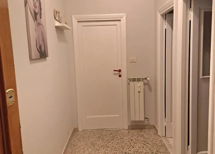 Bilocale In Via Degli Orti Variani Appartamento Roma