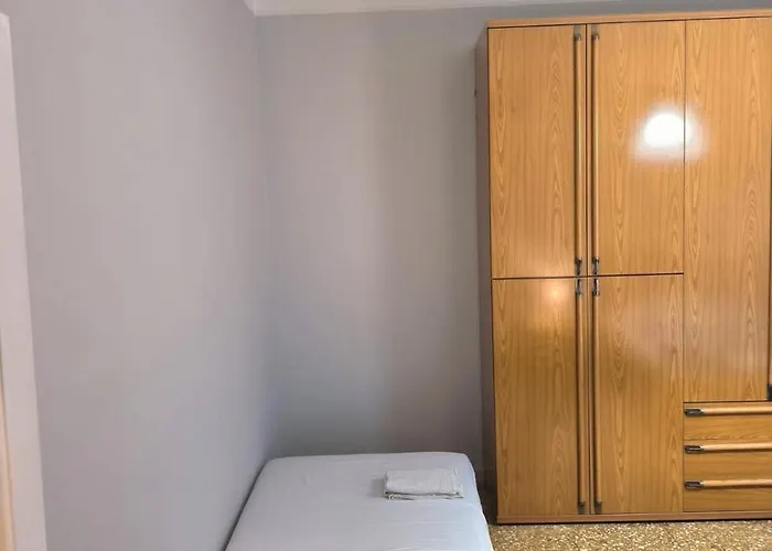 Appartamento Bilocale In Via Degli Orti Variani Roma